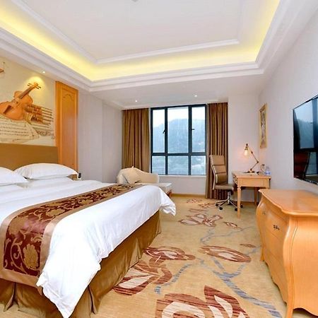 Vienna Hotel Shantou Chaoyang Mianxi Road Exterior photo