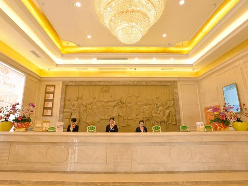Vienna Hotel Shantou Chaoyang Mianxi Road Exterior photo